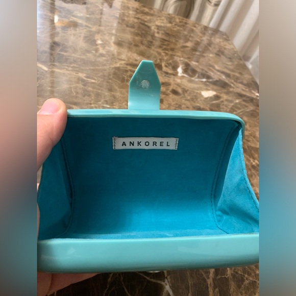 Ankorel - Picture 2 of 3